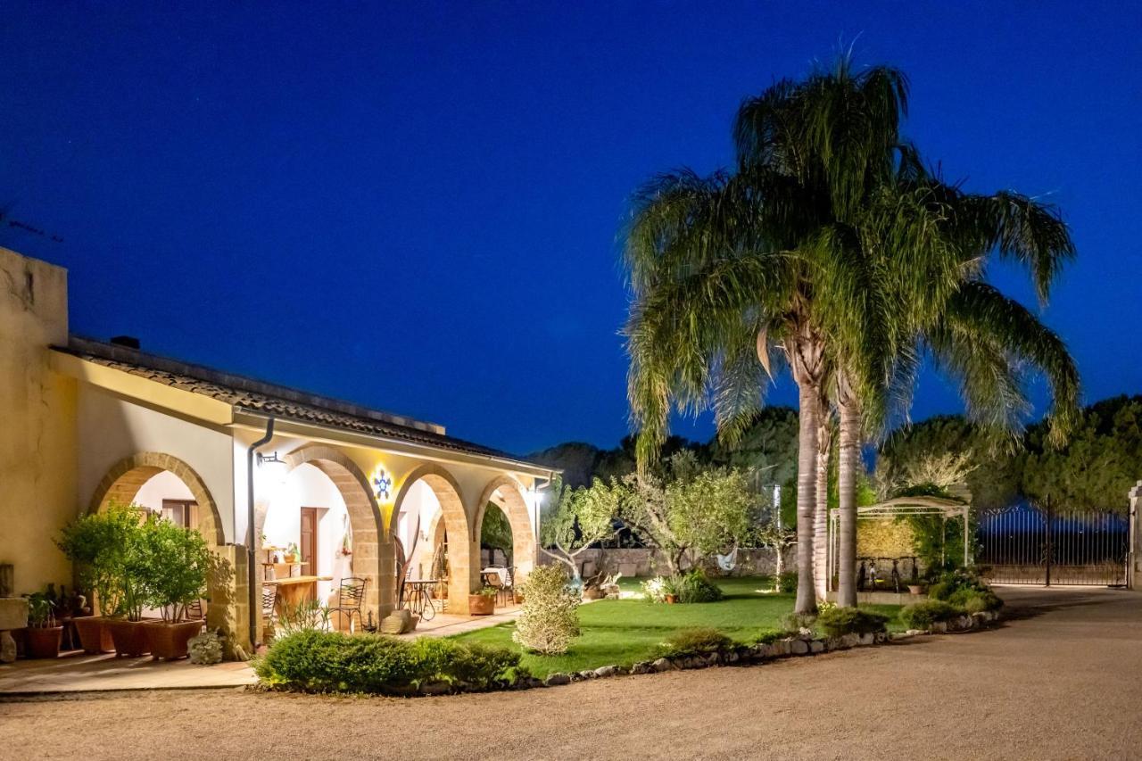Masseria Casina Montana Corigliano dʼOtranto Kültér fotó